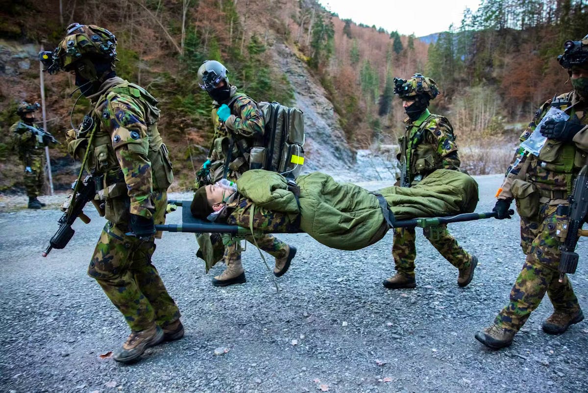 Tessin : plusieurs recrues hospitalisées après un entraînement sous forte chaleur