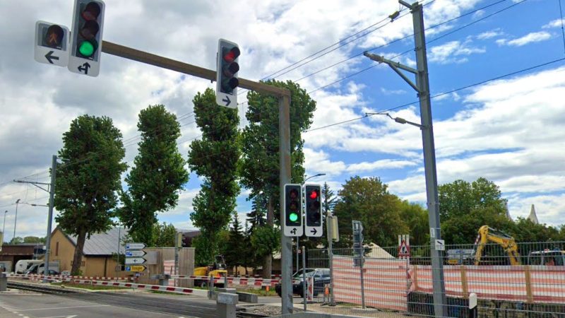 Feu de signalisation à Milvignes : 11 minutes d’attente avant le passage au vert