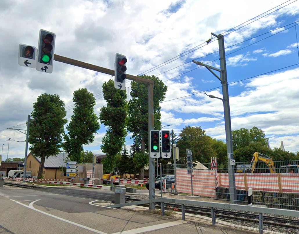 Feu de signalisation à Milvignes : 11 minutes d’attente avant le passage au vert