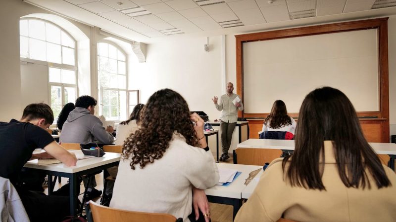 Grève des enseignants du secondaire II : tensions autour de la directive sur le temps de travail