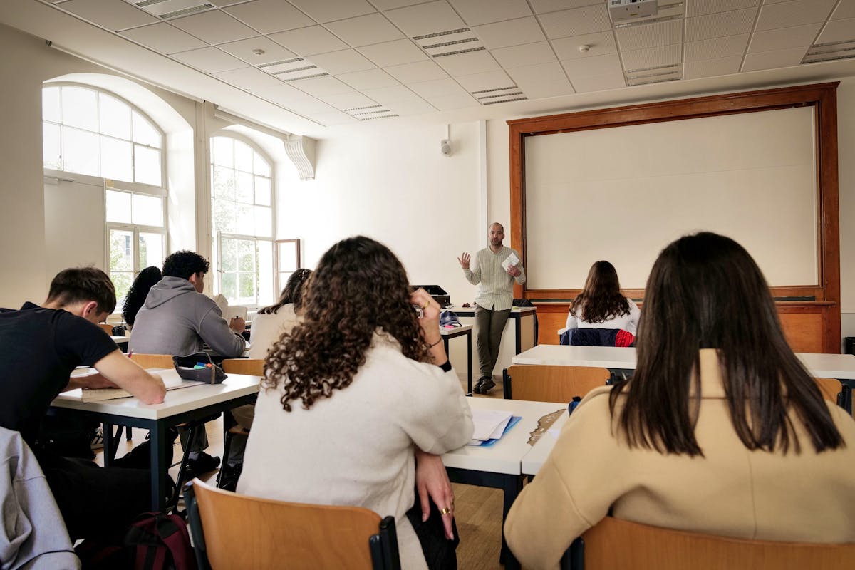 Grève des enseignants du secondaire II : tensions autour de la directive sur le temps de travail