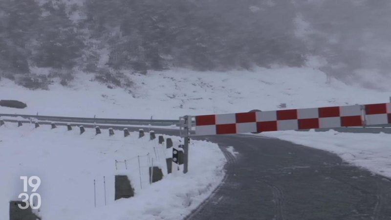 Neige jusqu’à 20 cm dans les Alpes: plusieurs cols fermés et impact sur le trafic