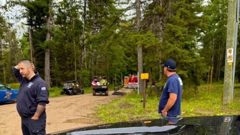 Une participante à un défi de survie sur YouTube secourue après 18 heures d’errance dans la forêt du Michigan