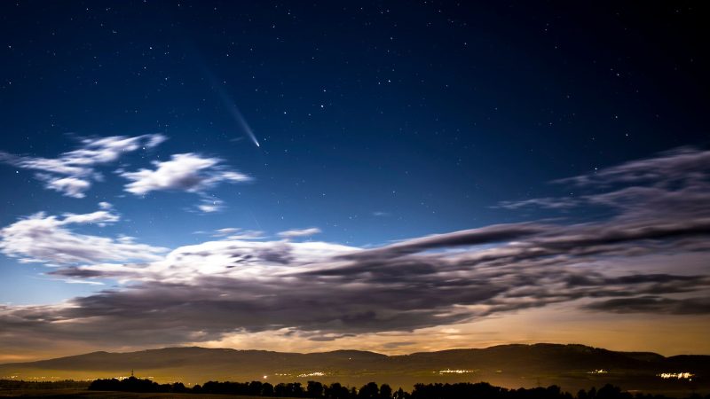 Espace : deux comètes visibles prochainement en Suisse, dont Lemmon à l’œil nu