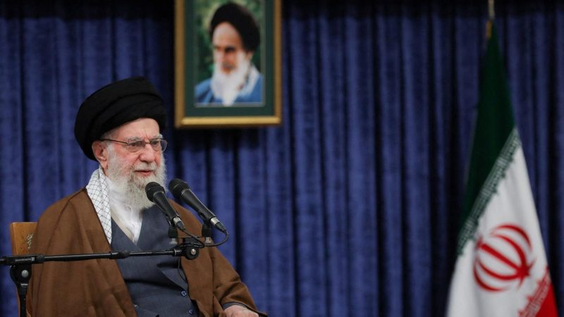 Khamenei : Trump « rêve » d’un programme nucléaire iranien détruit